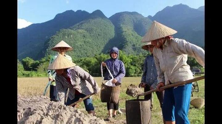 Xu hướng Ôm êm hít hà, dịu nhẹ như: Hotspot Matrix tiết lộ bí quyết video viral
